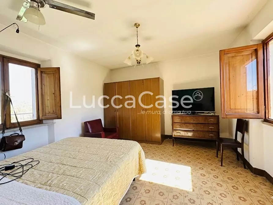 Immagine 9 di Terratetto in vendita  a Barga