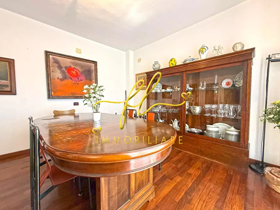 Immagine 6 di Appartamento in vendita  a Cecina