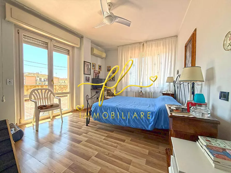 Immagine 20 di Appartamento in vendita  a Cecina