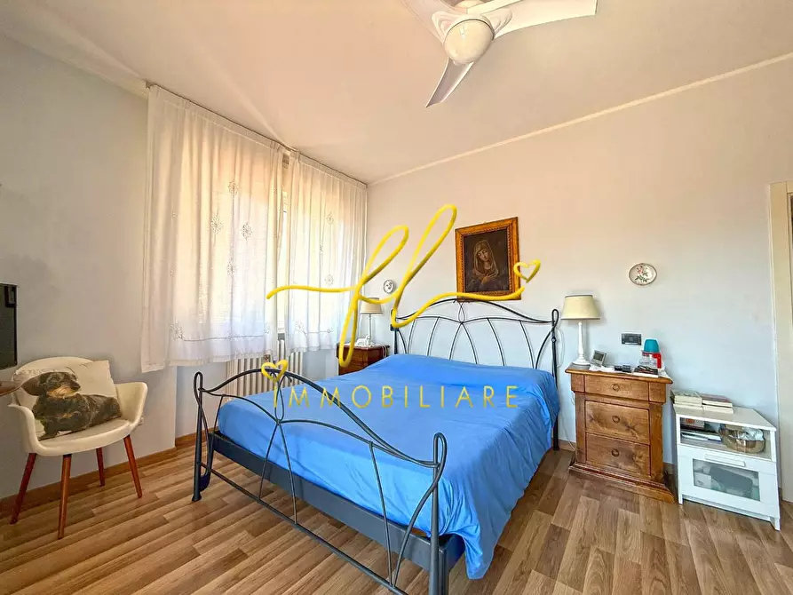 Immagine 18 di Appartamento in vendita  a Cecina