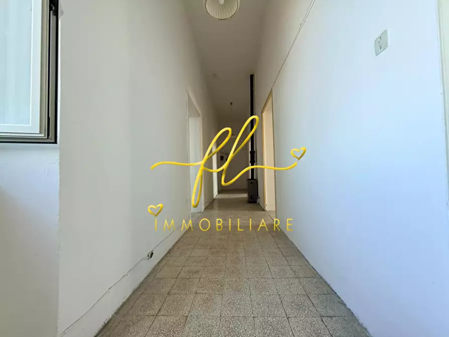 Immagine 11 di Appartamento in vendita  a Livorno