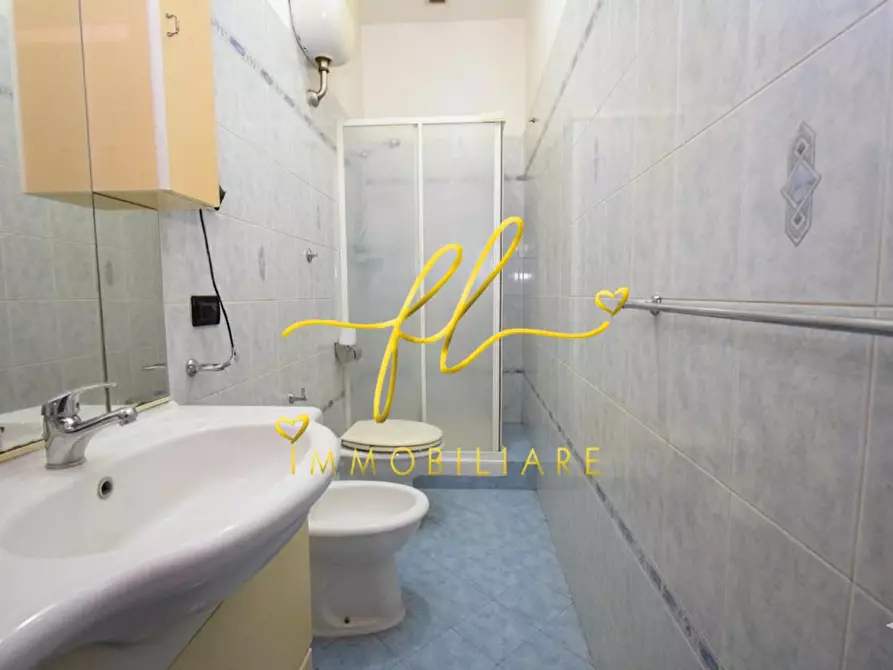 Immagine 12 di Appartamento in vendita  a Livorno