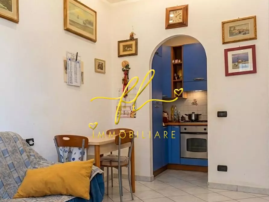 Immagine 2 di Appartamento in vendita  a Livorno