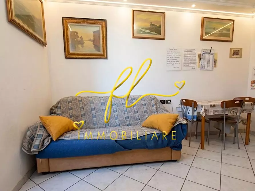 Immagine 3 di Appartamento in vendita  a Livorno