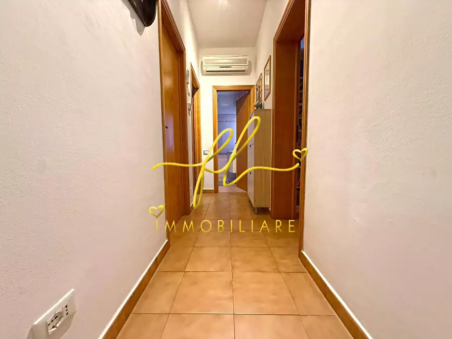 Immagine 16 di Appartamento in vendita  a Cecina