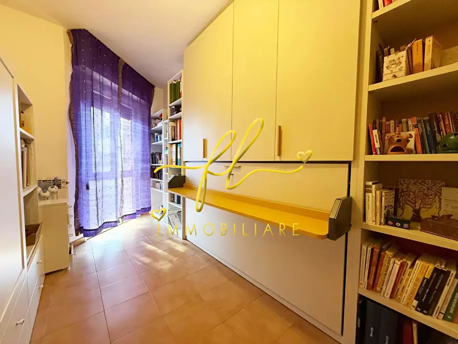 Immagine 17 di Appartamento in vendita  a Cecina