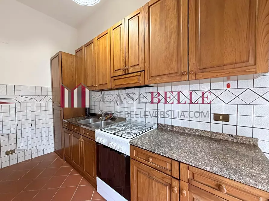Immagine 7 di Appartamento in vendita  a Camaiore