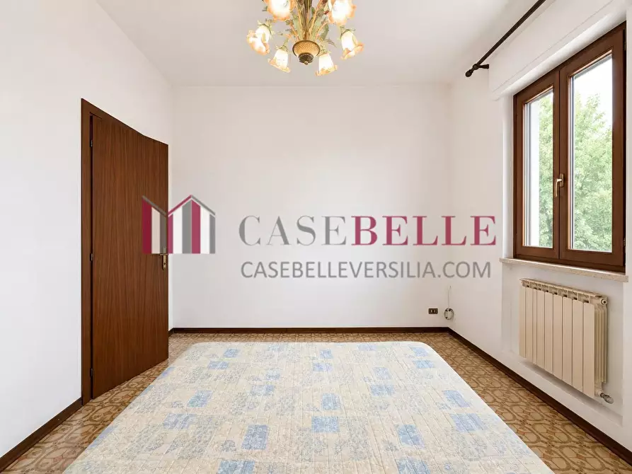 Immagine 27 di Appartamento in vendita  a Camaiore