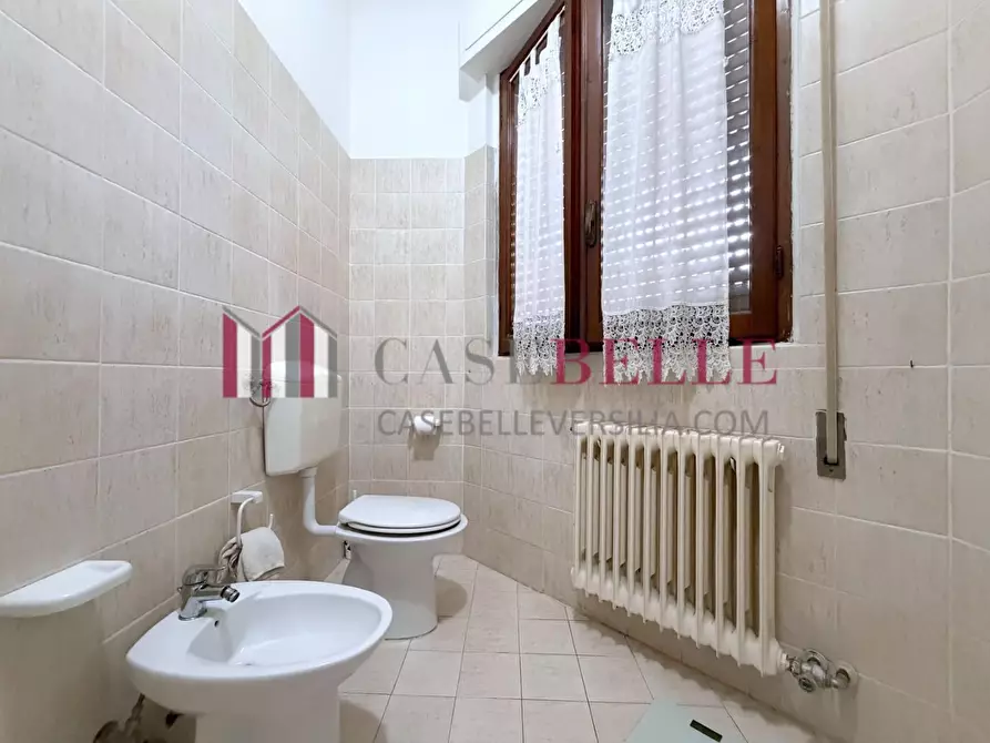 Immagine 20 di Appartamento in vendita  a Camaiore