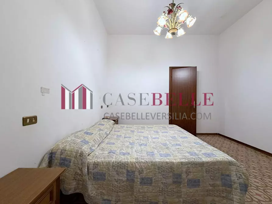 Immagine 26 di Appartamento in vendita  a Camaiore