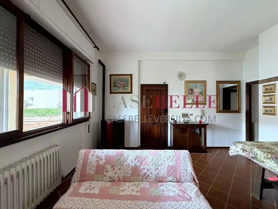 Immagine 6 di Appartamento in vendita  a Camaiore