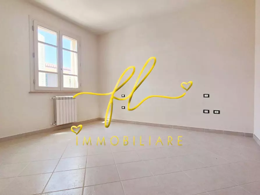 Immagine 8 di Appartamento in vendita  a Rosignano Marittimo