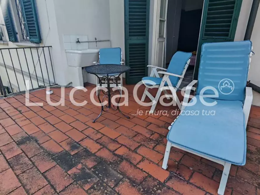 Immagine 25 di Villa in vendita  a Lucca