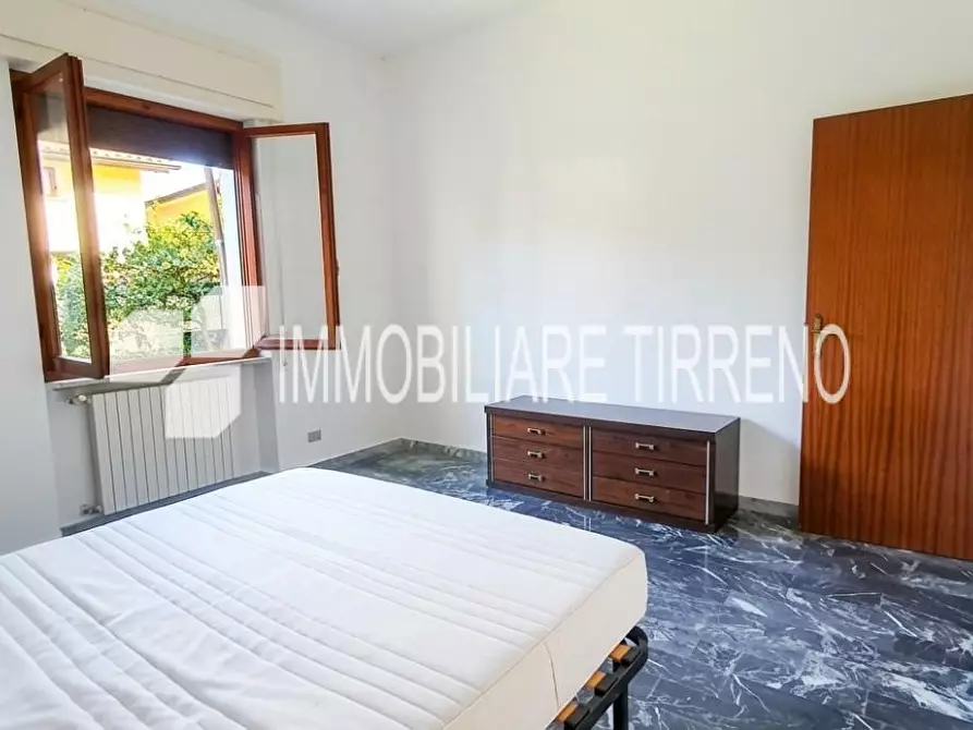 Immagine 15 di Appartamento in vendita  a Massa