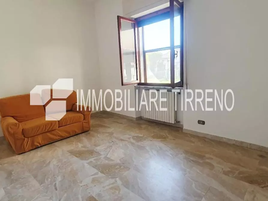 Immagine 24 di Appartamento in vendita  a Massa