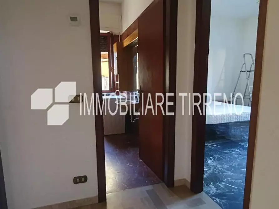 Immagine 21 di Appartamento in vendita  a Massa