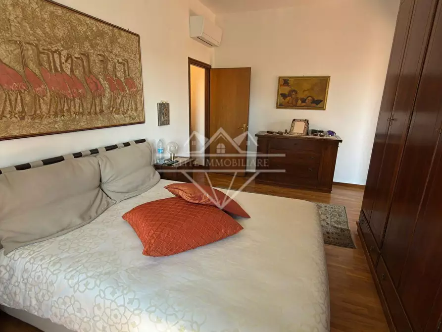 Immagine 12 di Casa semindipendente in vendita  a Carrara