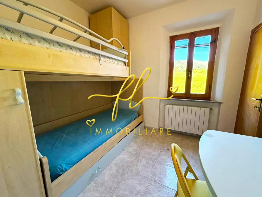 Immagine 13 di Terratetto in vendita  a Castellina Marittima
