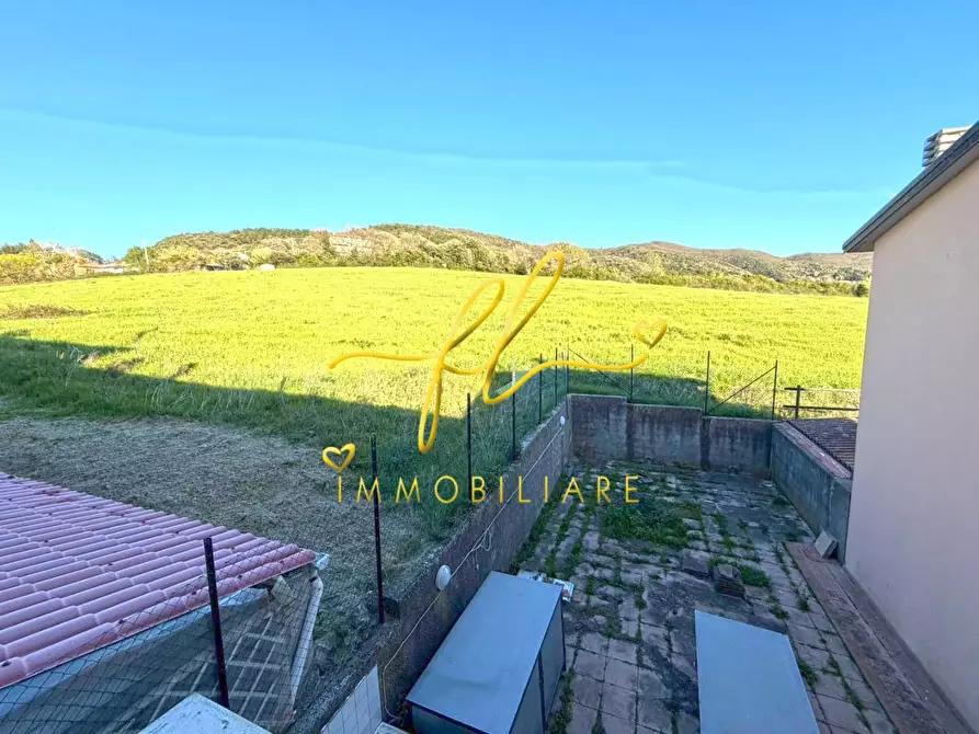 Immagine 14 di Terratetto in vendita  a Castellina Marittima