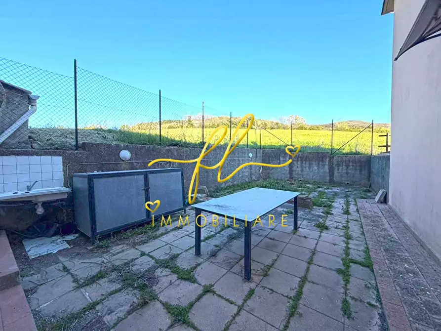 Immagine 15 di Terratetto in vendita  a Castellina Marittima