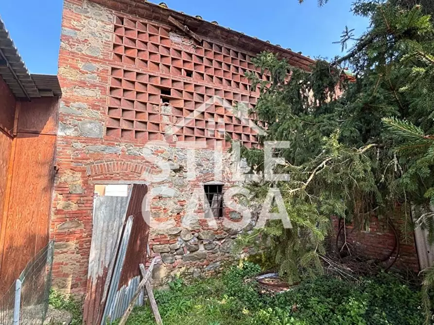 Immagine 6 di Deposito in vendita  a Porcari