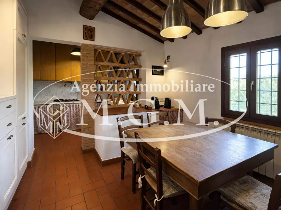 Immagine 7 di Casa semindipendente in vendita  a Pontedera