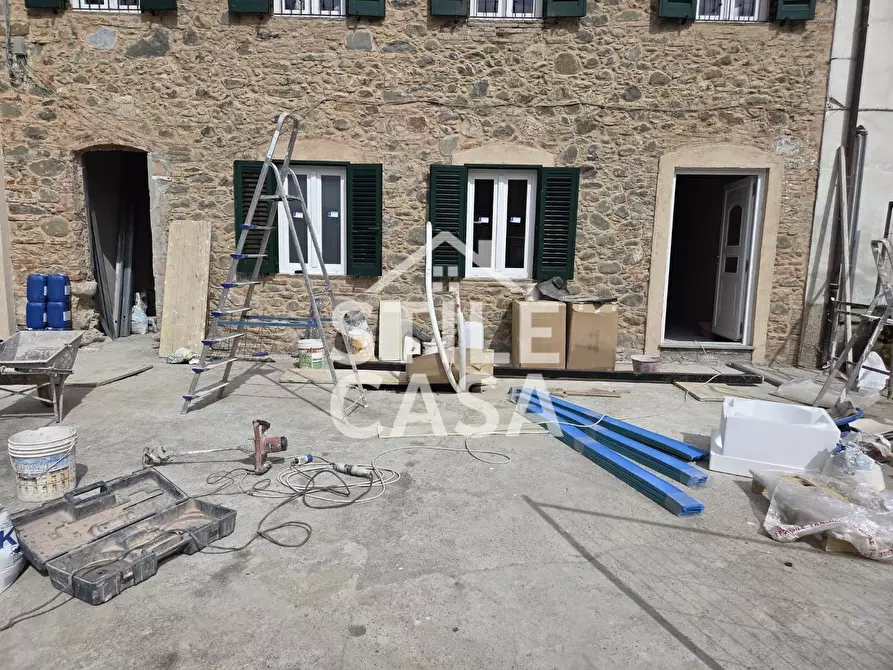 Immagine 2 di Appartamento in vendita  a Capannori