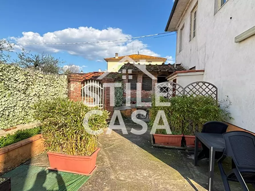 Immagine 42 di Casa indipendente in vendita  a Capannori