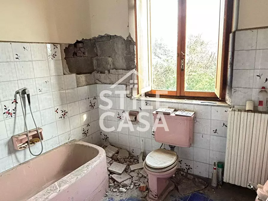 Immagine 17 di Terratetto in vendita  a Lucca