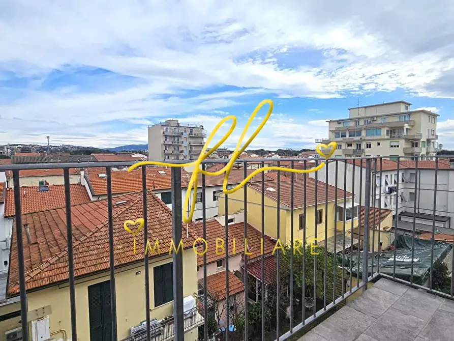 Immagine 6 di Appartamento in vendita  a Rosignano Marittimo