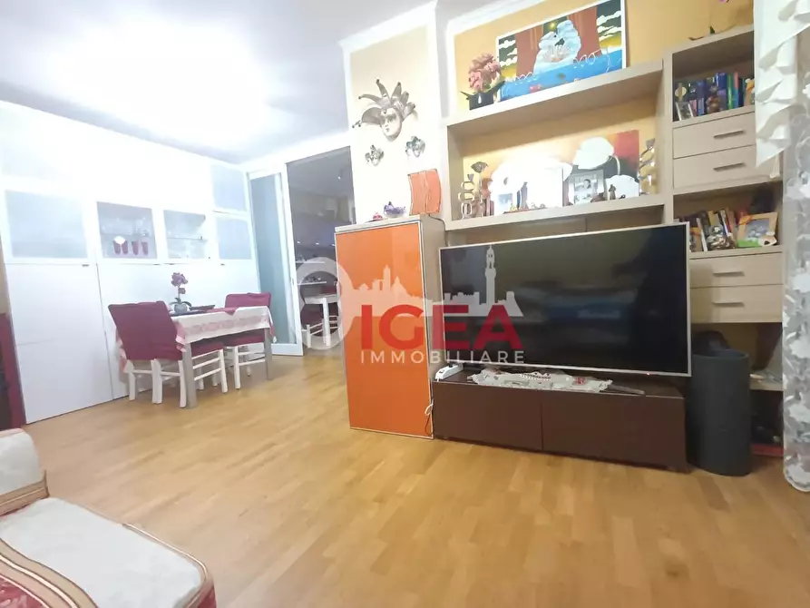 Immagine 8 di Appartamento in vendita  a Siena