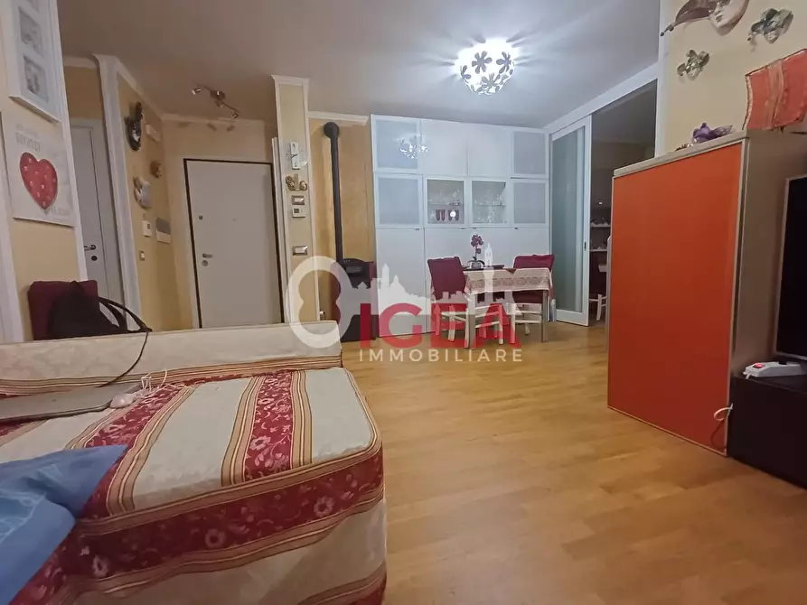 Immagine 10 di Appartamento in vendita  a Siena