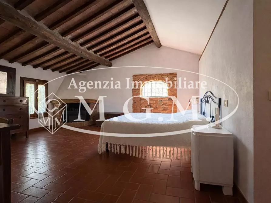 Immagine 18 di Casa semindipendente in vendita  a Pontedera