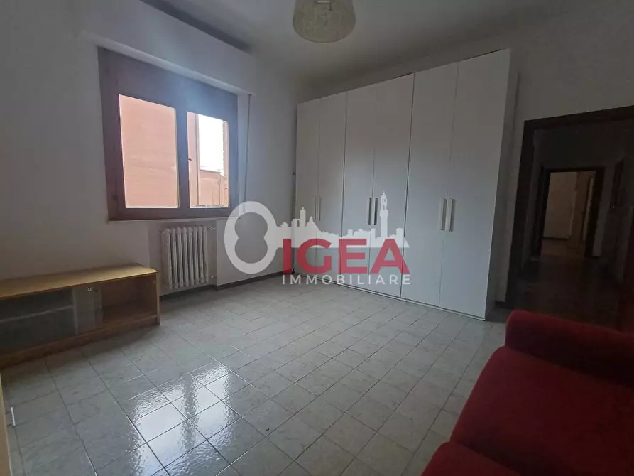 Immagine 8 di Appartamento in vendita  a Siena