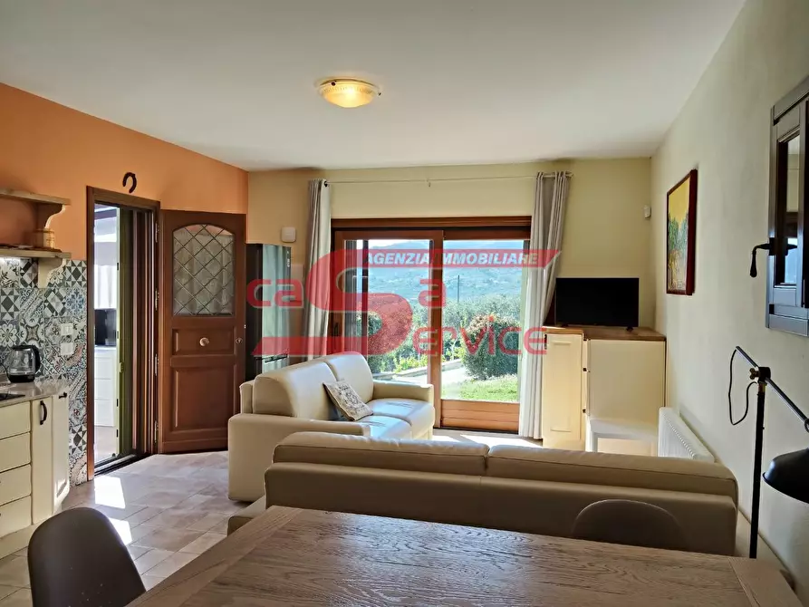 Immagine 13 di Casa indipendente in vendita  a Massa E Cozzile