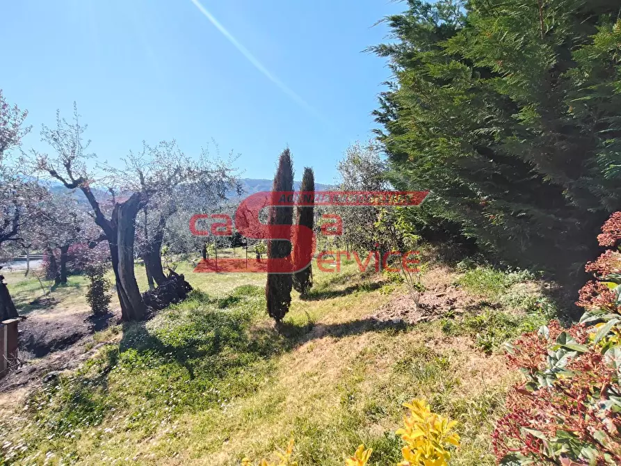 Immagine 20 di Casa indipendente in vendita  a Massa E Cozzile