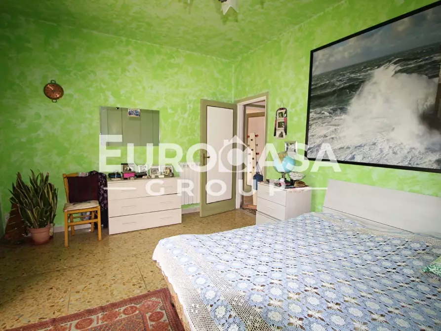 Immagine 22 di Appartamento in vendita  a Lucca