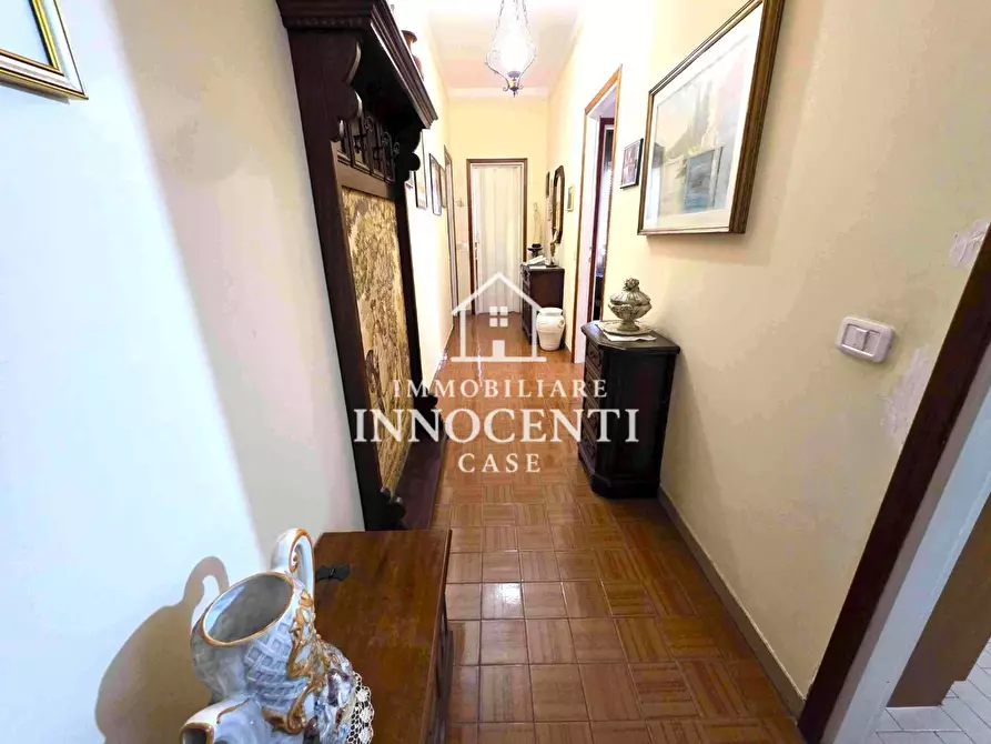 Immagine 8 di Appartamento in vendita  a Massa