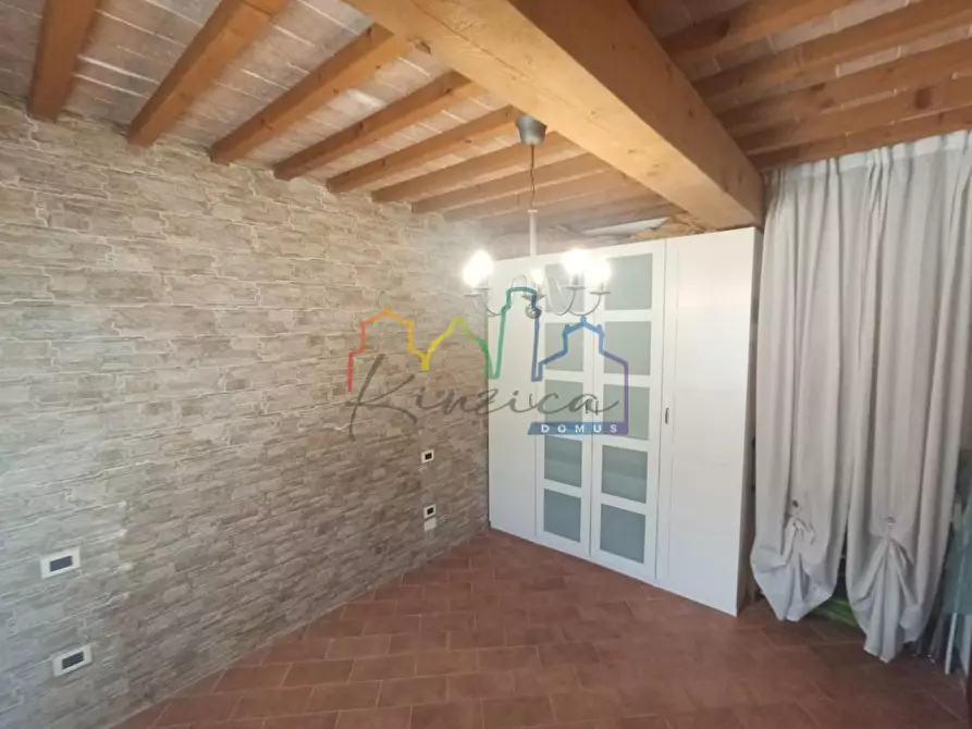 Immagine 29 di Appartamento in vendita  a San Giuliano Terme