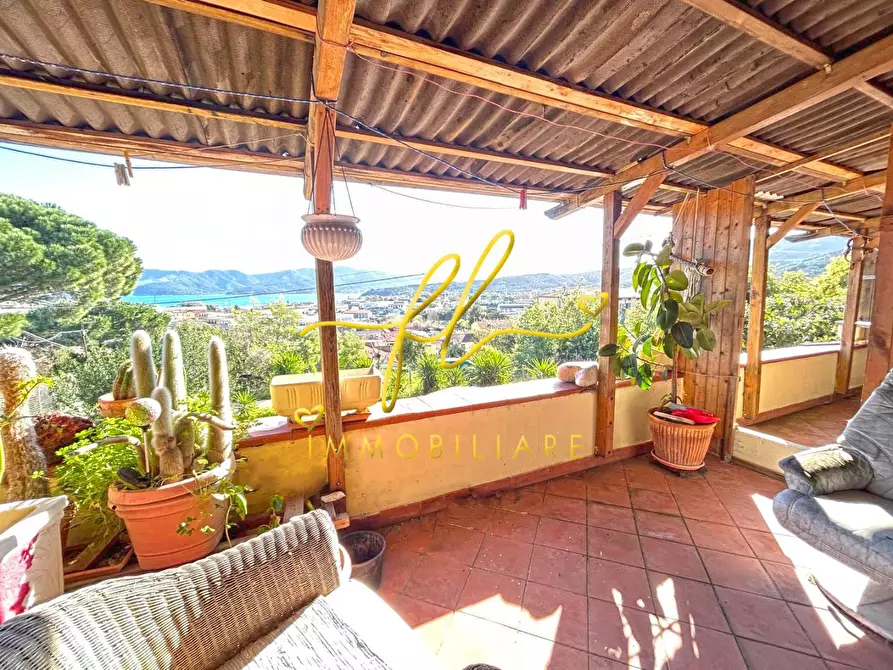 Immagine 2 di Terratetto in vendita  a Portoferraio