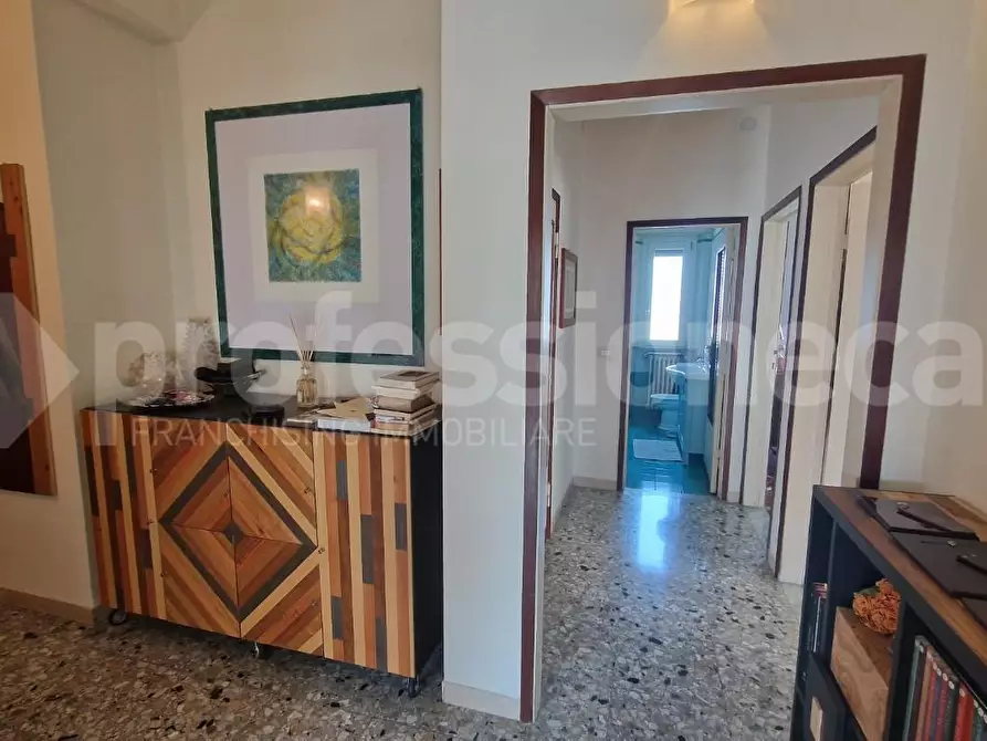 Immagine 17 di Appartamento in vendita  a Pisa