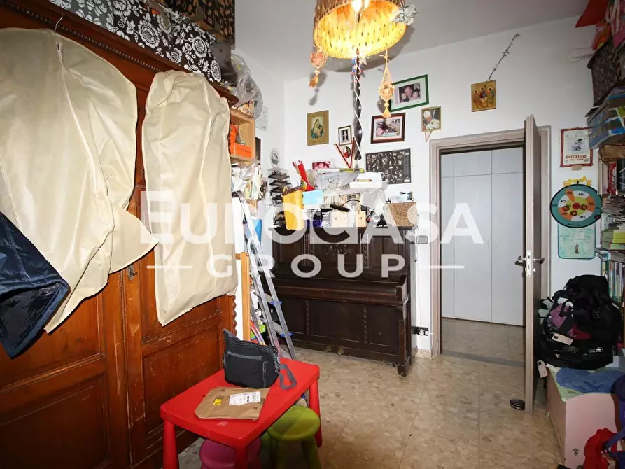 Immagine 3 di Appartamento in vendita  a Lucca