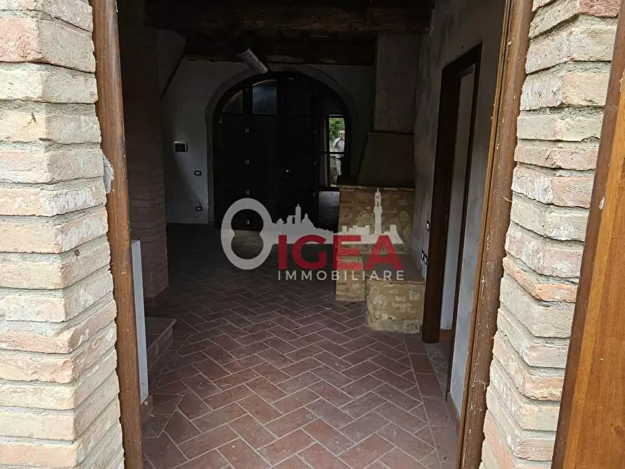 Immagine 11 di Terratetto in vendita  a Castellina In Chianti
