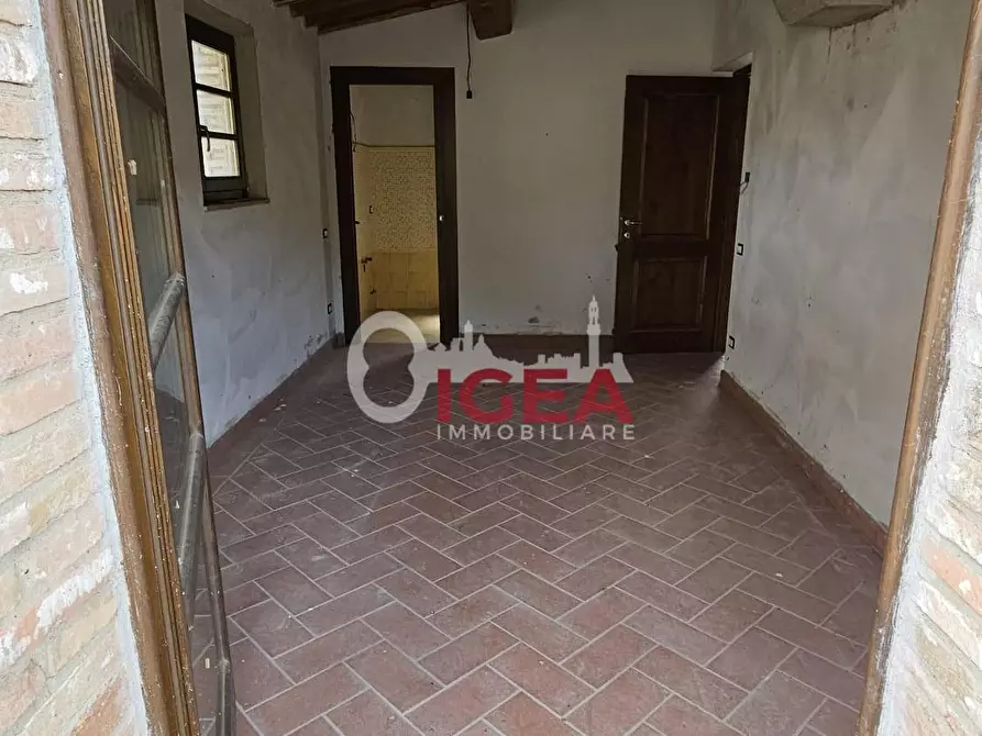 Immagine 14 di Terratetto in vendita  a Castellina In Chianti