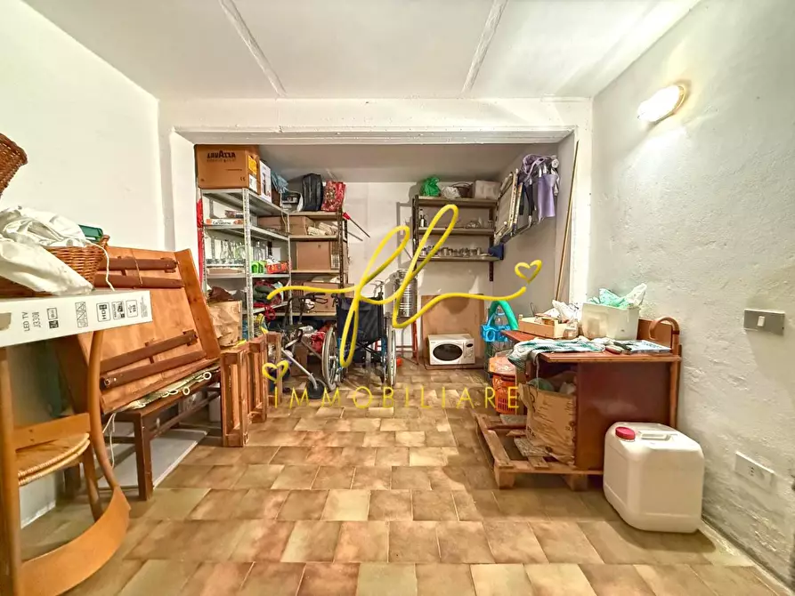 Immagine 23 di Appartamento in vendita  a Cecina