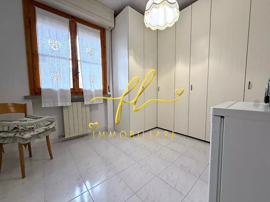 Immagine 17 di Appartamento in vendita  a Cecina