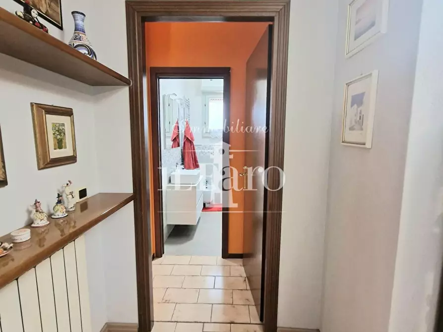 Immagine 32 di Appartamento in vendita  a Firenze