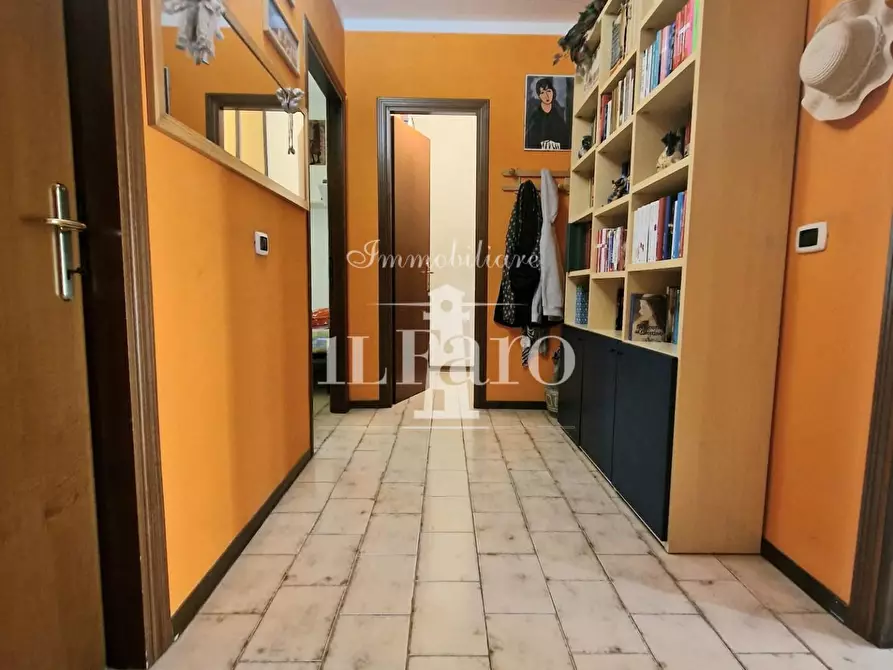Immagine 14 di Appartamento in vendita  a Firenze