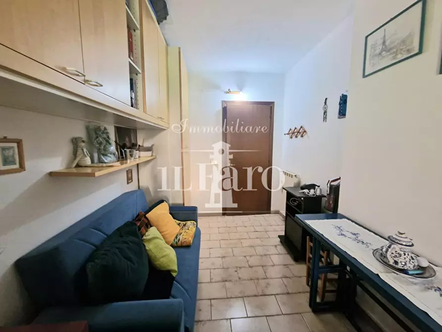 Immagine 28 di Appartamento in vendita  a Firenze