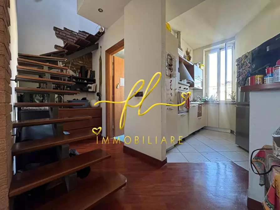 Immagine 10 di Appartamento in vendita  a Livorno